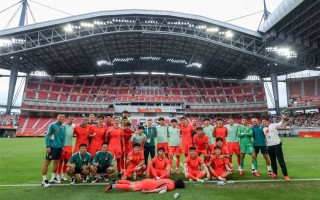 亚运队“死亡之组”昂首出线，比头名更重要的是过程