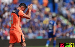 续约 巴萨 或加盟 意甲，莱万 将做何选择？