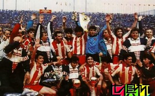 1991年12月8日塞尔维亚贝尔格莱德红星3比0狂灌智利的科洛科洛