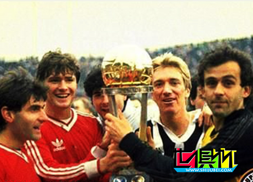 1985年12月8号意大利尤文图斯4:2（点球）击败阿根廷青年人-第1张图片-世俱杯