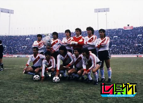 1986年12月14日阿根廷河床队1比0小胜罗马尼亚布加勒斯特星队-第2张图片-世俱杯
