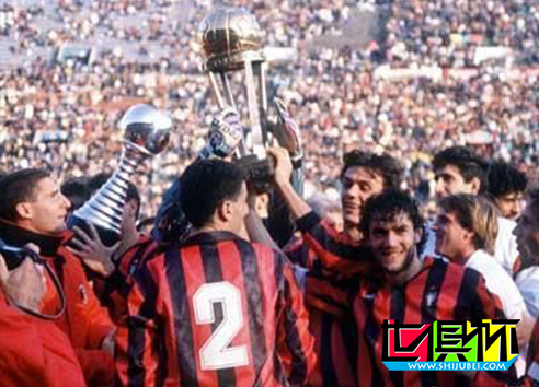 1989年意大利AC米兰1比 0小胜哥伦比亚麦德林民族竞技-第5张图片-世俱杯