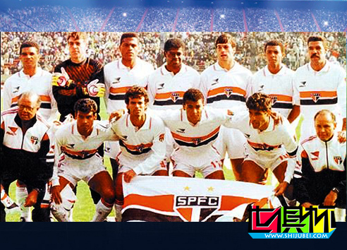 1992年12月13日巴西圣保罗队2比1击败了巴塞罗那队-第1张图片-世俱杯