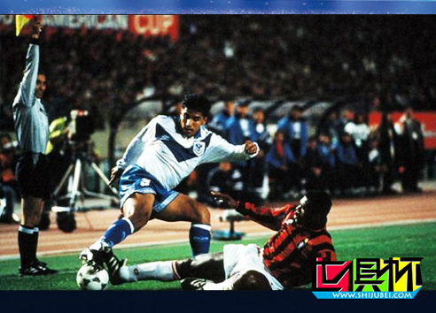 1994年12月1日萨斯菲尔德2比0击败AC米兰-第2张图片-世俱杯