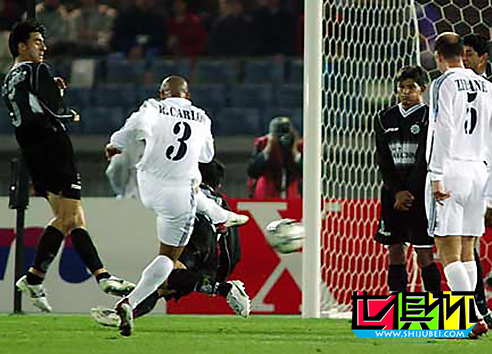 2002年12月3日西班牙皇家马德里2:0干掉巴拉圭奥林匹亚-第3张图片-世俱杯