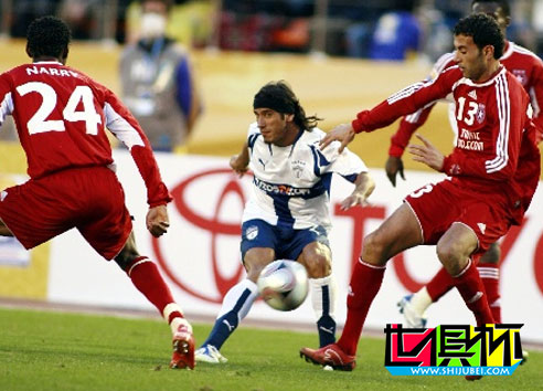 2007世俱杯第二战
：萨赫尔1-0胜帕丘卡 将挑战博卡