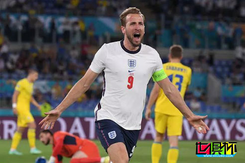 欧洲杯1/4决赛，英格兰4-0淘汰乌克兰，半决赛对阵丹麦