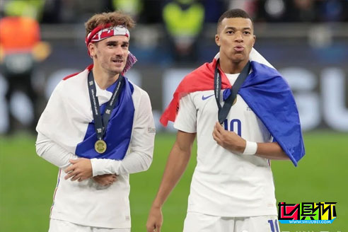 法国队2-1逆转西班牙队夺得欧国联冠军，姆巴佩传射成为最大功臣-第1张图片-世俱杯