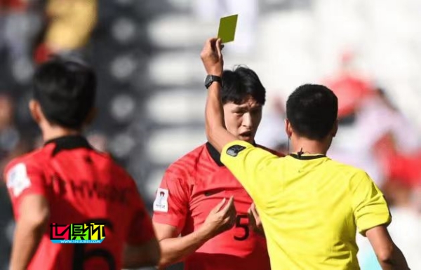 5名球员被 马宁 出示黄牌，韩国足协 被罚款3000美元-第1张图片-世俱杯