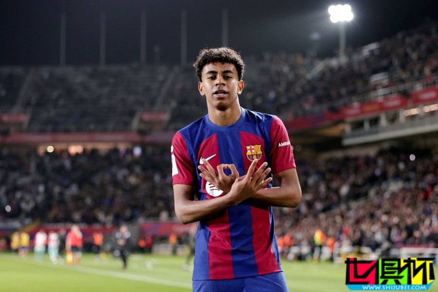 亚马尔 承认已和阿根廷女歌手妮可分手，但并非因感情不忠-第1张图片-世俱杯