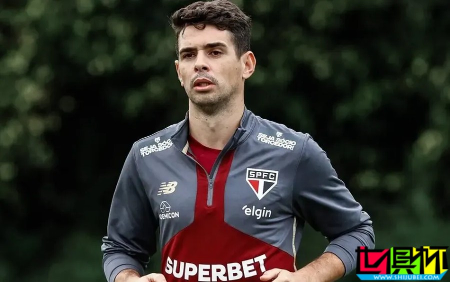 前中超外援 奥斯卡 训练中突发晕厥送医，或提前退役！-第1张图片-世俱杯